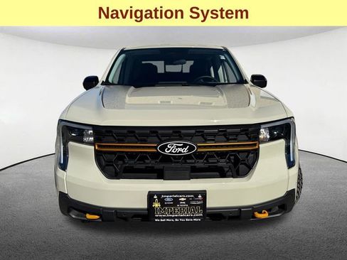 Used 2025 Ford Maverick Tremor AWD/4WD image 3