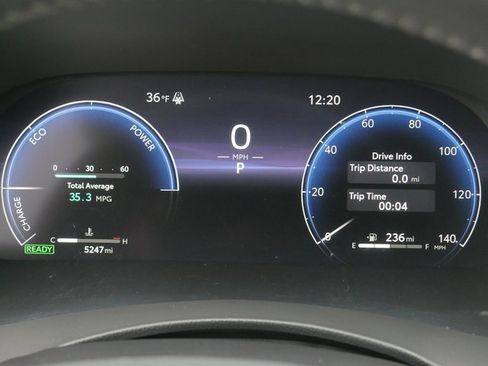 Used 2024 Toyota Highlander Platinum image 35