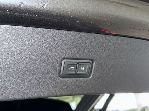 Used 2024 Audi SQ8 Premium Plus AWD/4WD image 14
