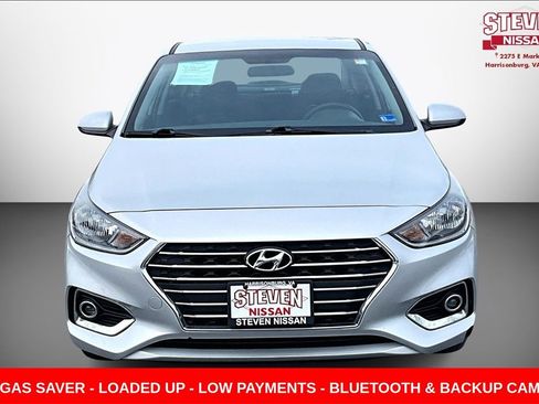 Used 2022 Hyundai Accent SEL image 2