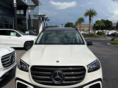 Certified 2024 Mercedes-Benz GLS 450 4MATIC image 2