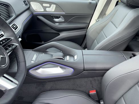 New 2026 Mercedes-Benz GLS 450 4MATIC image 27