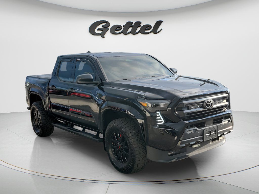 Used 2025 Toyota Tacoma SR w/ SR Upgrade Package RWD image 3