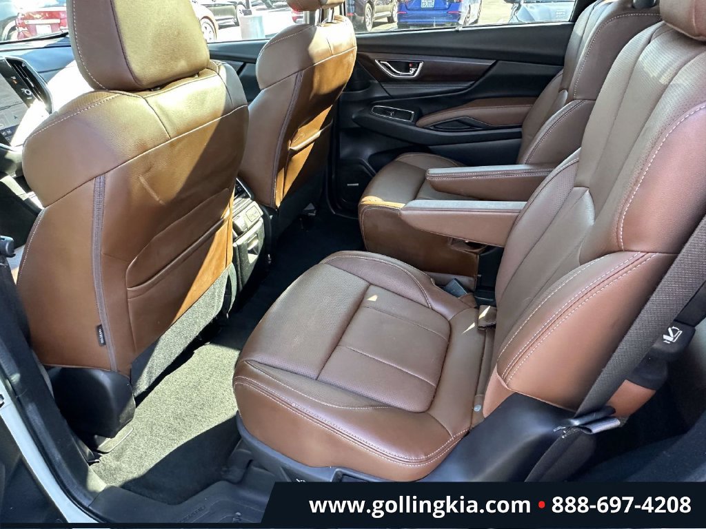 Used 2023 Subaru Ascent Touring AWD/4WD image 12