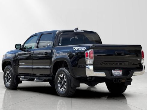 Used 2023 Toyota Tacoma TRD Off-Road AWD/4WD image 6