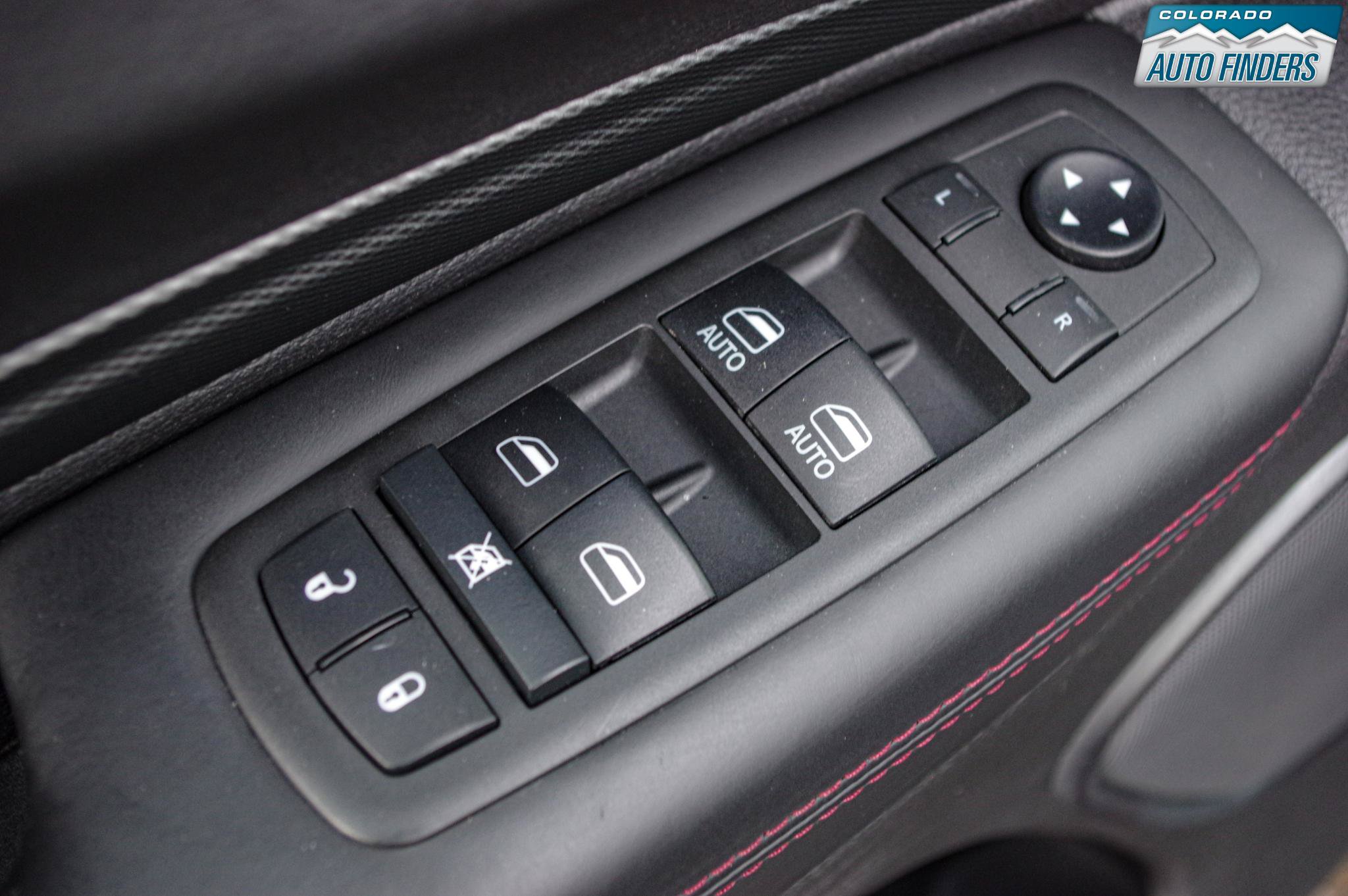 Used 2021 Dodge Durango R/T w/ Tow 'N Go Package AWD/4WD image 11