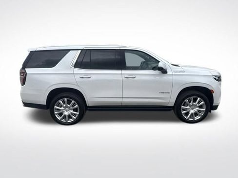 Used 2022 Chevrolet Tahoe High Country AWD/4WD image 6