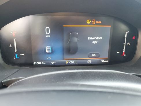 Used 2025 Ford Escape ST-Line FWD image 17