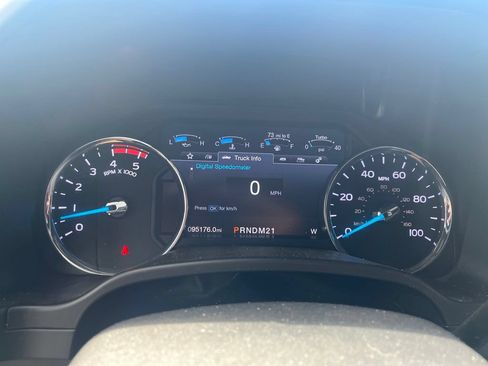 Used 2019 Ford F450 Lariat w/ Lariat Ultimate Package AWD/4WD image 7