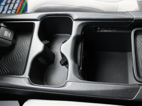 Used 2017 Honda CR-V LX image 32