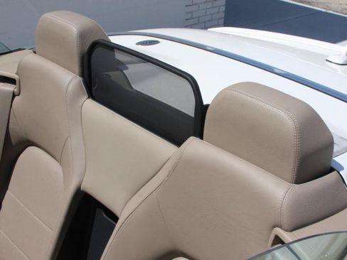 Used 2013 Mercedes-Benz E 550 Cabriolet image 28