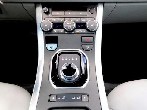 Used 2013 Land Rover Range Rover Evoque Pure Plus image 12
