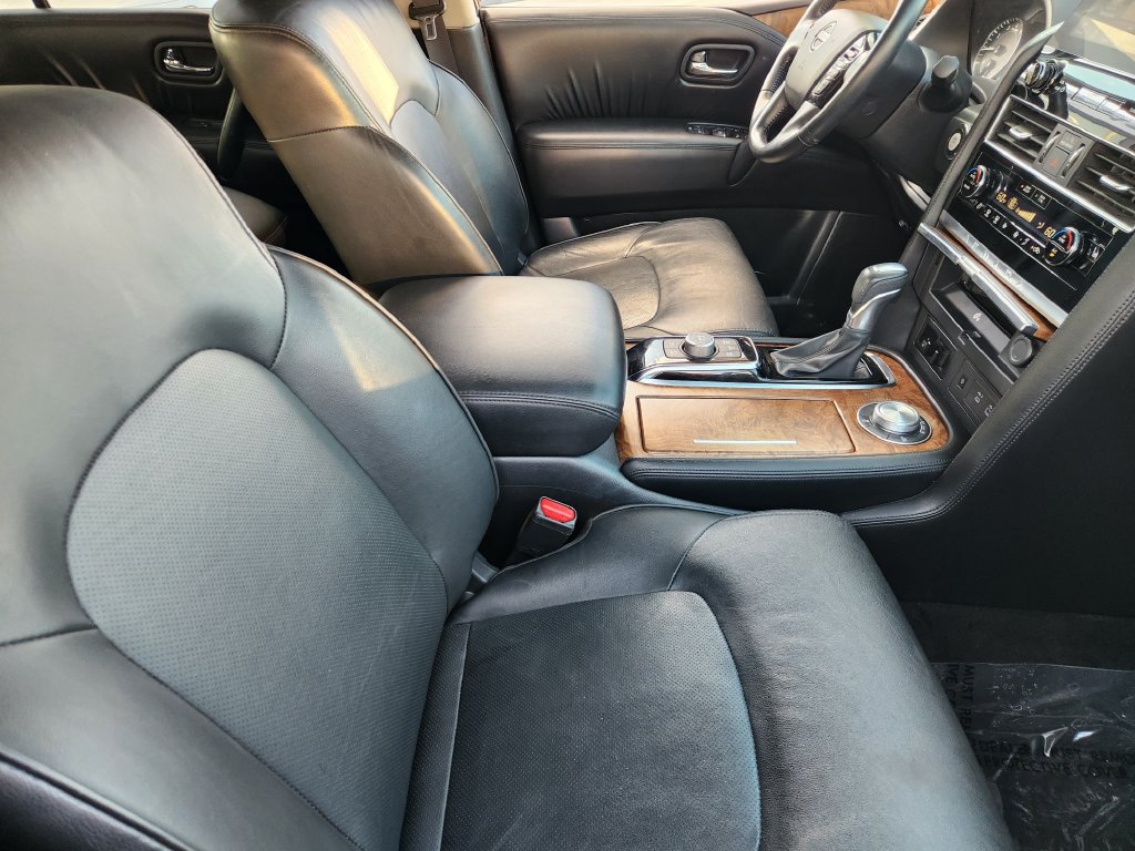 Used 2022 Nissan Armada SL w/ Captain's Chairs Package AWD/4WD image 13