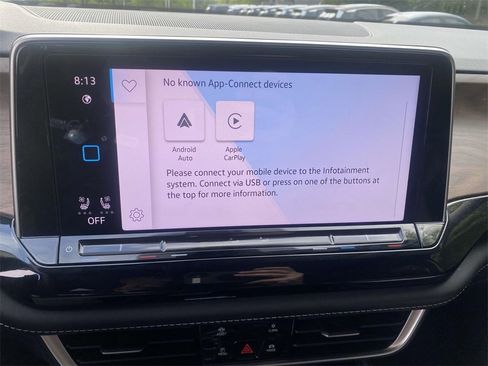 Used 2024 Volkswagen Atlas SE image 32