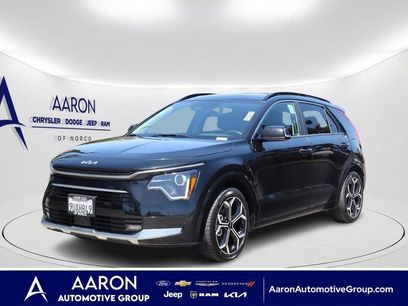 Used 2025 Kia Niro EX Touring