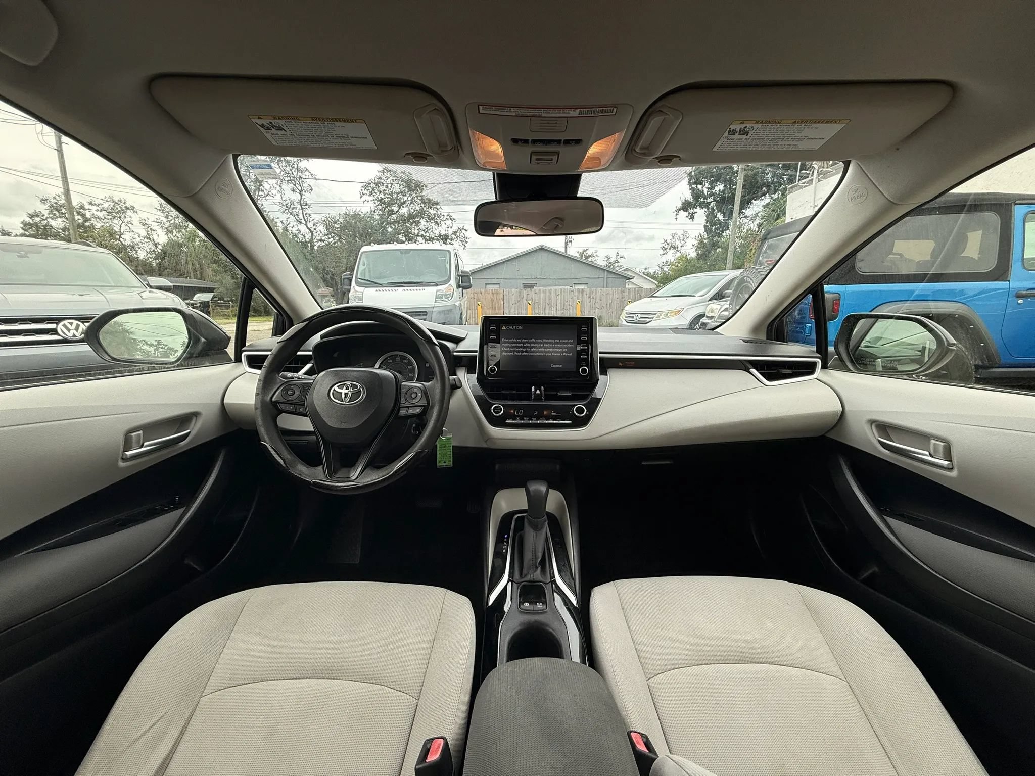 Used 2020 Toyota Corolla LE FWD image 13