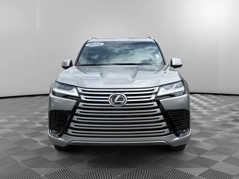 Used 2024 Lexus LX 600 4WD w/ Luxury Package image 8