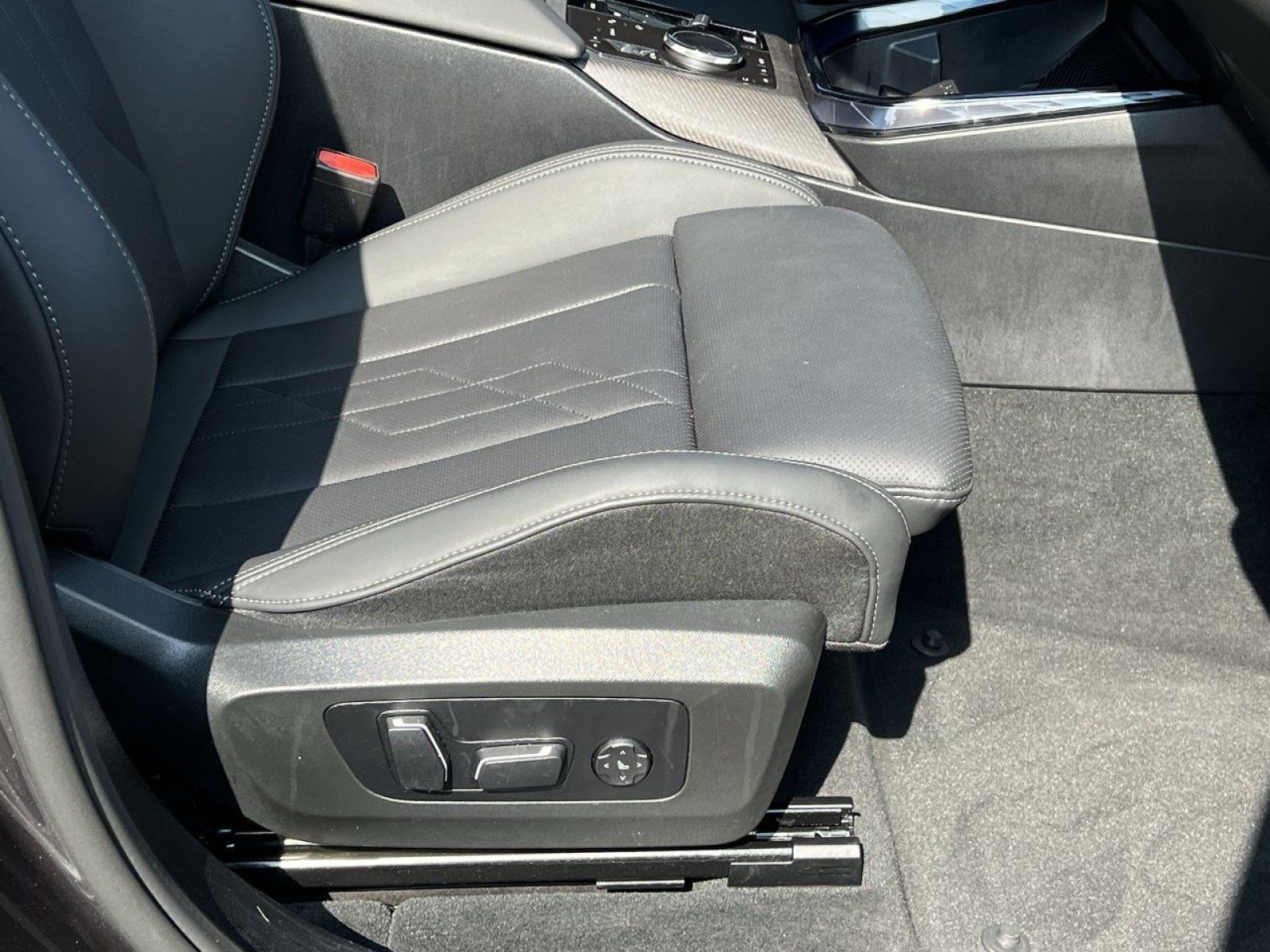 Used 2026 BMW X3 xDrive30i AWD/4WD image 27