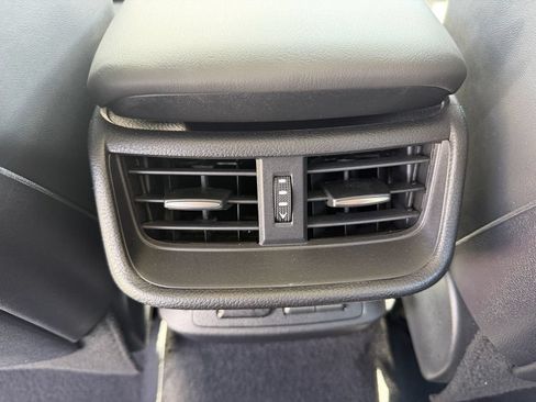 Used 2024 Lexus ES 350 w/ Accessory Package (Z2) FWD image 25