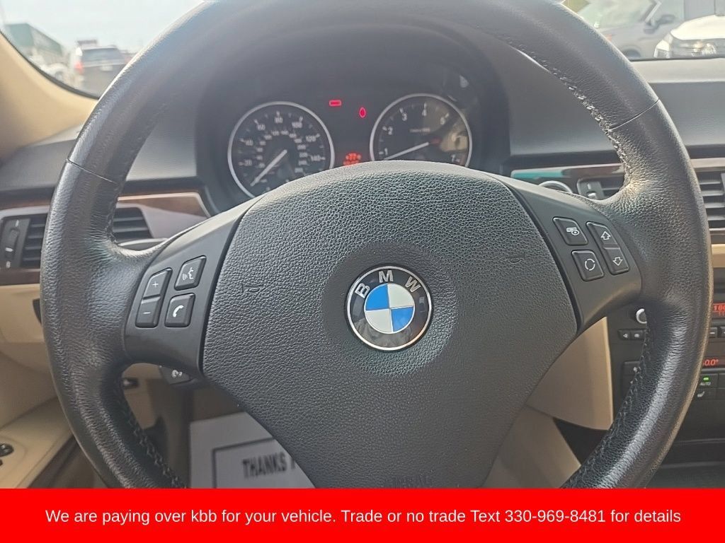 Used 2011 BMW 328i Sedan RWD image 13