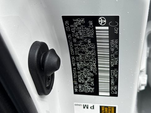 New 2026 Toyota Corolla SE FWD image 33