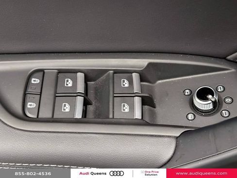 Used 2025 Audi Q5 2.0T Premium Plus w/ Premium Plus Package AWD/4WD image 19