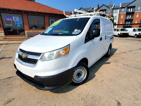 Used 2017 Chevrolet City Express LT image 3