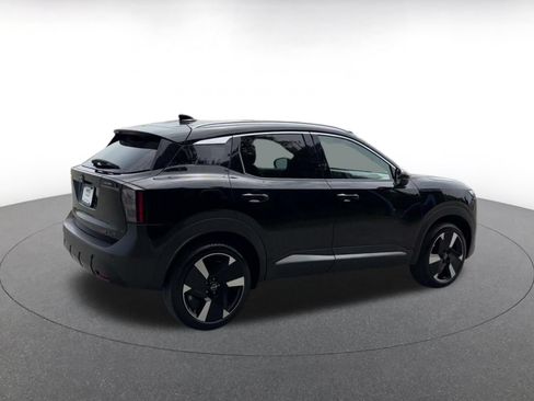 Used 2026 Nissan Kicks SR AWD/4WD image 14