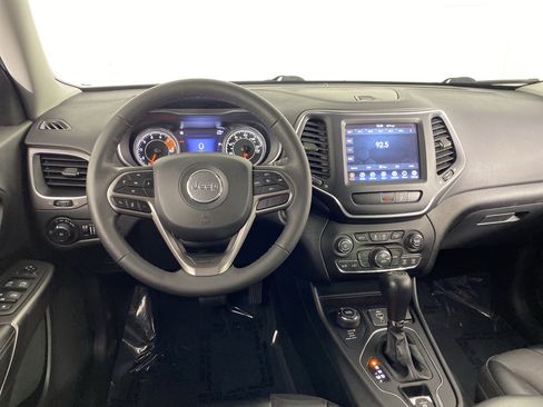 Used 2022 Jeep Cherokee Latitude Lux image 42