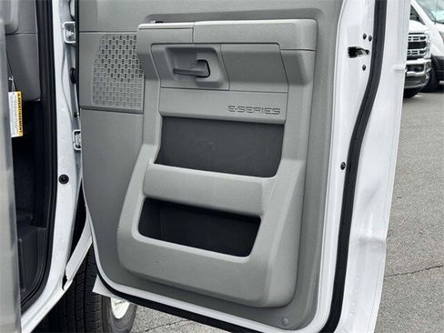 New 2025 Ford E-350 and Econoline 350 Super Duty w/ Driver's Safety Package image 28