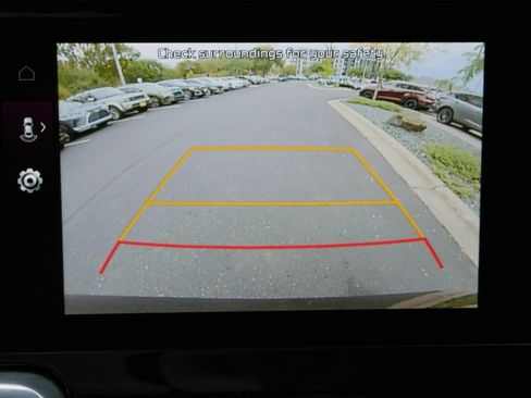 Used 2023 Kia Sorento SX image 29