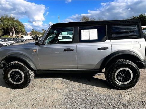 Used 2021 Ford Bronco Badlands image 29