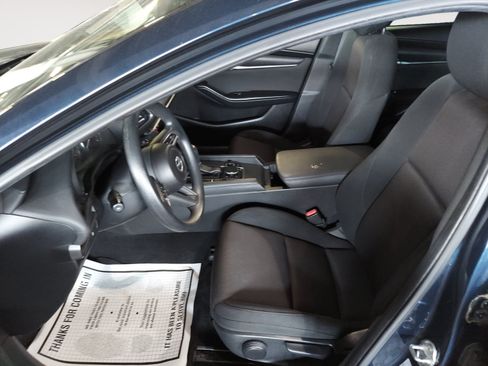 Used 2021 MAZDA MAZDA3 s FWD image 21