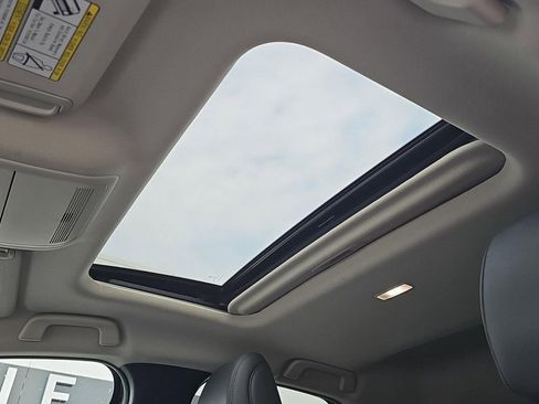 Used 2025 MAZDA CX-30 AWD 2.5 S w/ Preferred Package image 11