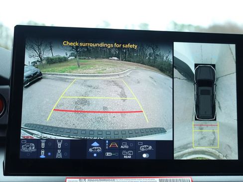 Used 2025 Toyota 4Runner TRD Off-Road Premium image 35