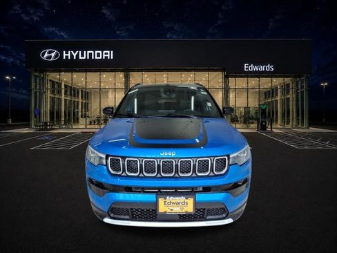 Used 2023 Jeep Compass Limited w/ Elite Group AWD/4WD image 3