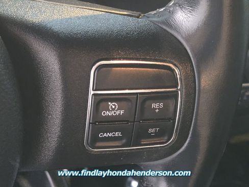 Used 2018 Jeep Wrangler Unlimited Rubicon w/ Connectivity Group image 26