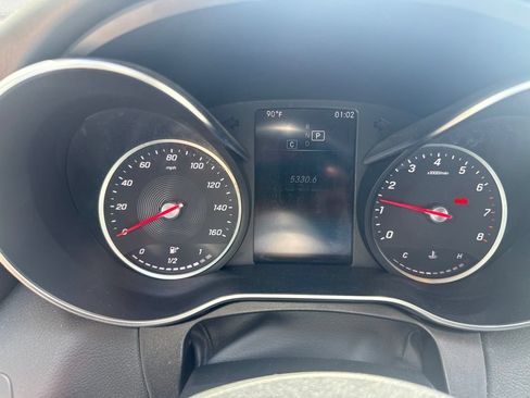 Used 2020 Mercedes-Benz C 300 Sedan image 3