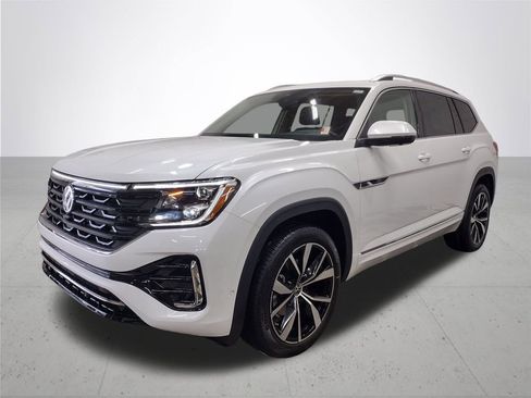 New 2026 Volkswagen Atlas SEL Premium R-Line AWD/4WD image 2