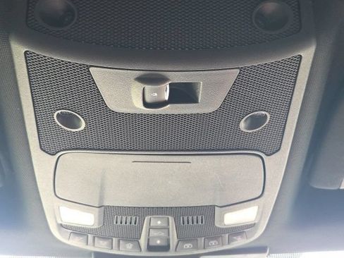 Used 2018 Ford F150 Platinum w/ Equipment Group 701A Luxury AWD/4WD image 27