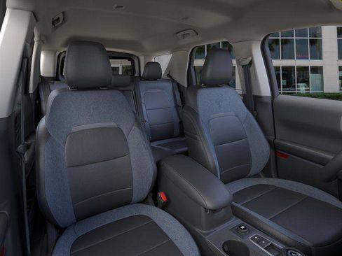 New 2025 Ford Bronco Sport Outer Banks w/ Outer Banks Tech Package+ AWD/4WD image 40