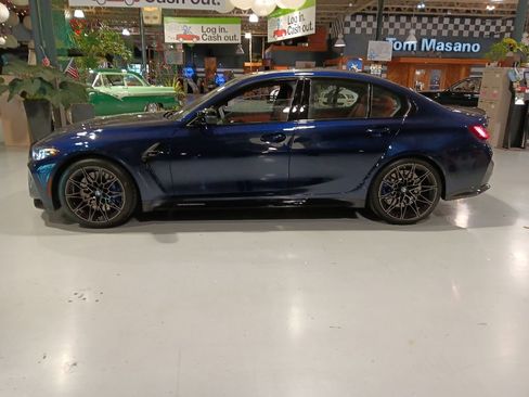 Used 2026 BMW M3 Competition AWD/4WD image 9