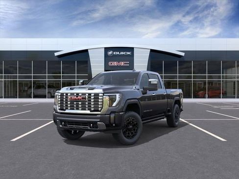 New 2026 GMC Sierra 2500 Denali w/ Denali Reserve Package AWD/4WD image 8