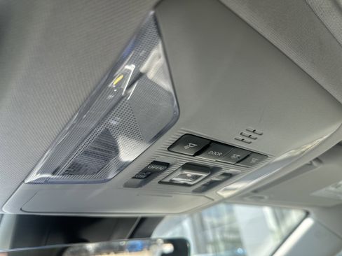 Used 2021 Toyota RAV4 XLE Premium FWD image 35