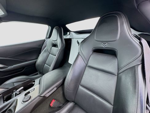 Used 2014 Chevrolet Corvette Stingray Convertible w/ 2LT Preferred Equipment Group image 15