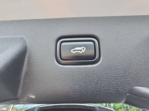 Used 2023 Kia Sportage X-Line w/ X-Line Premium Package AWD/4WD image 12