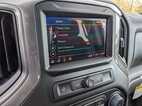 New 2026 Chevrolet Silverado 1500 Custom Trail Boss w/ LPO, Dark Essentials Package AWD/4WD image 25