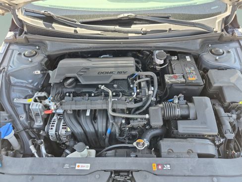 Used 2024 Hyundai Elantra SEL w/ Convenience Package FWD image 21