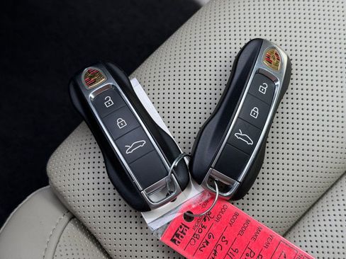 Used 2021 Porsche 911 Turbo S AWD/4WD image 36