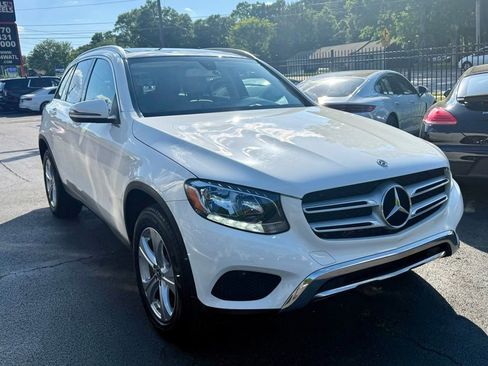 Used 2018 Mercedes-Benz GLC 300 image 3